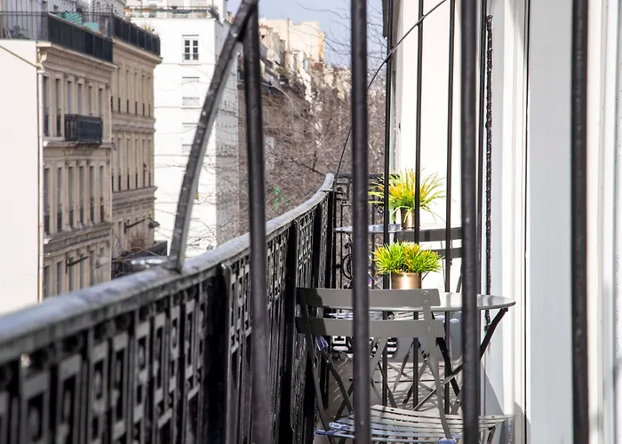 Phileas Lazare & - Opera 4*