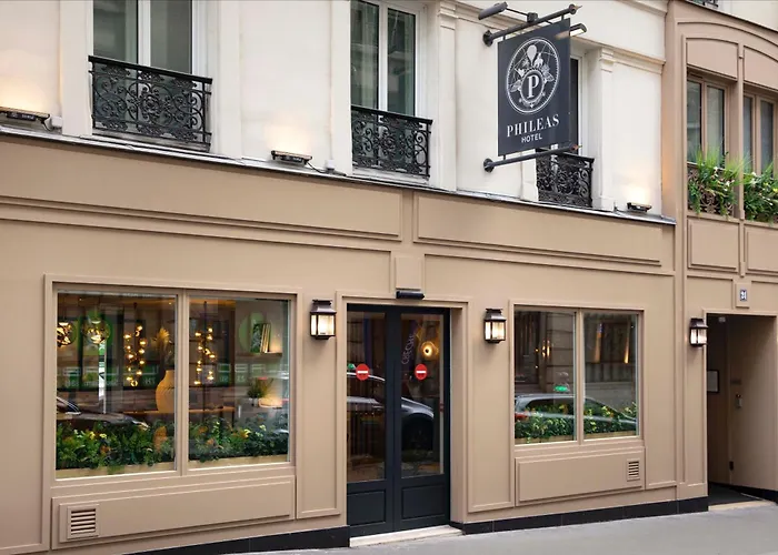 Phileas Lazare & - Opera 4*