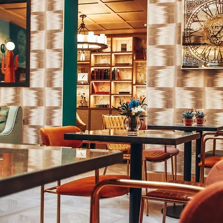 Phileas Lazare & - Opera Szálloda 4*