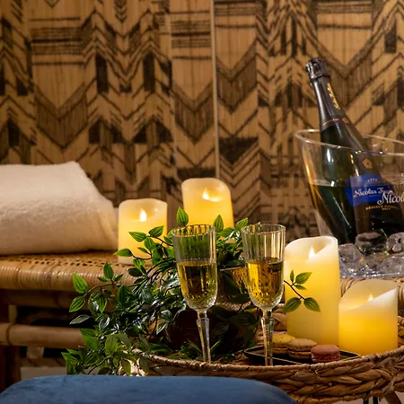 Phileas Lazare & - Opera Otel 4*